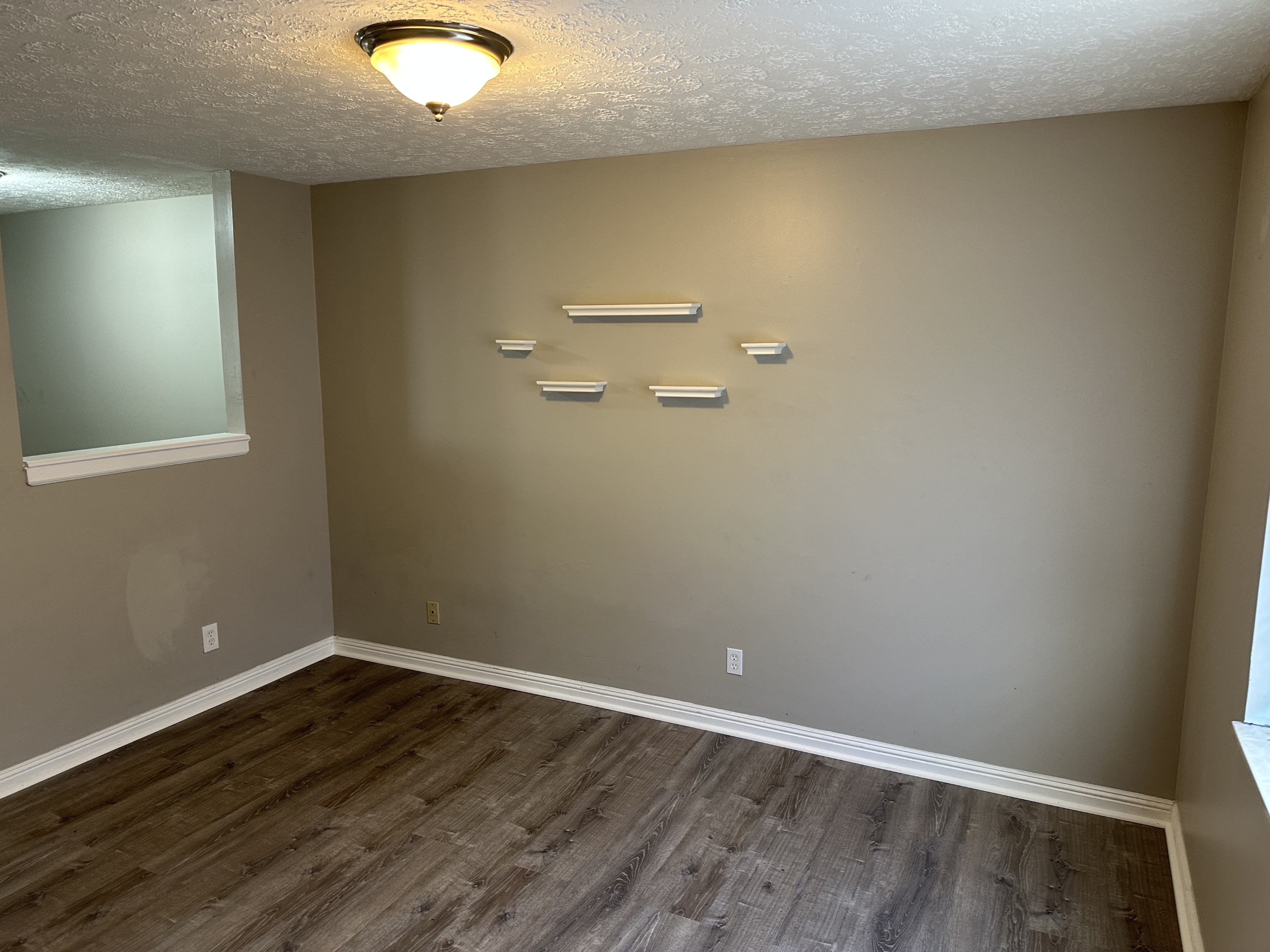 213 19th St. Apt. 4